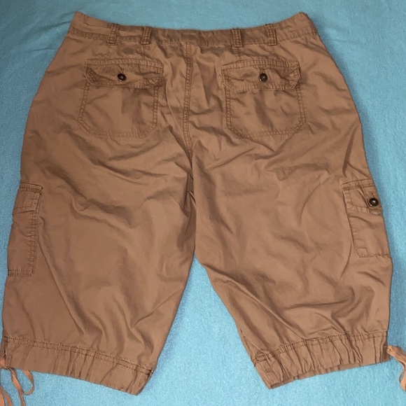 GLORIA VANDERBILT cargo cotton crop pants 9 pockets tan size 14 - Picture 3 of 15